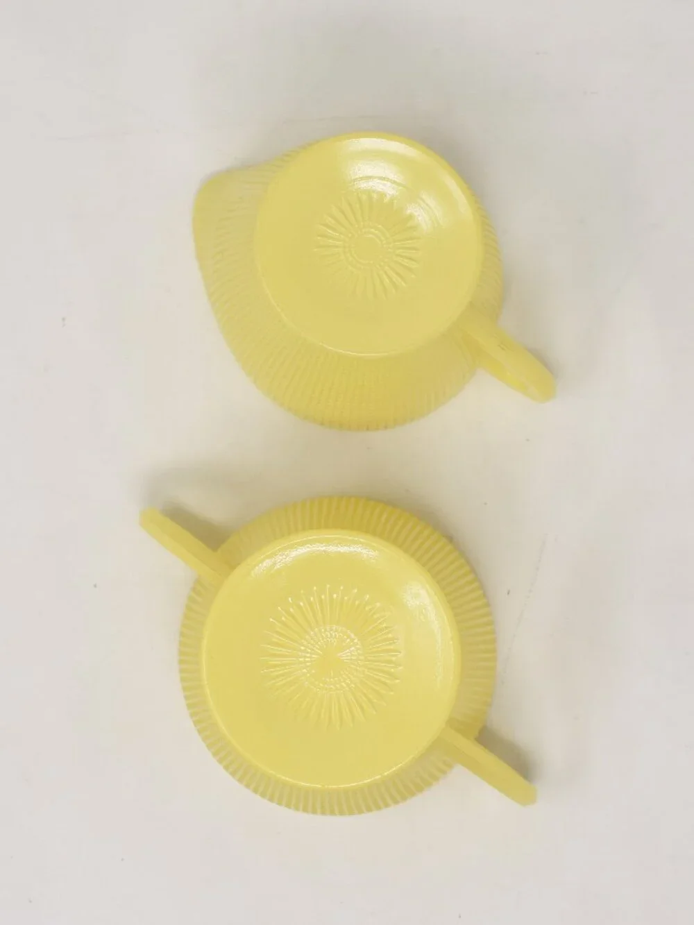 Dominion Glass Saguenay Creamer & Sugar Bowl Yellow 1940s Midcentury Boho Cottag